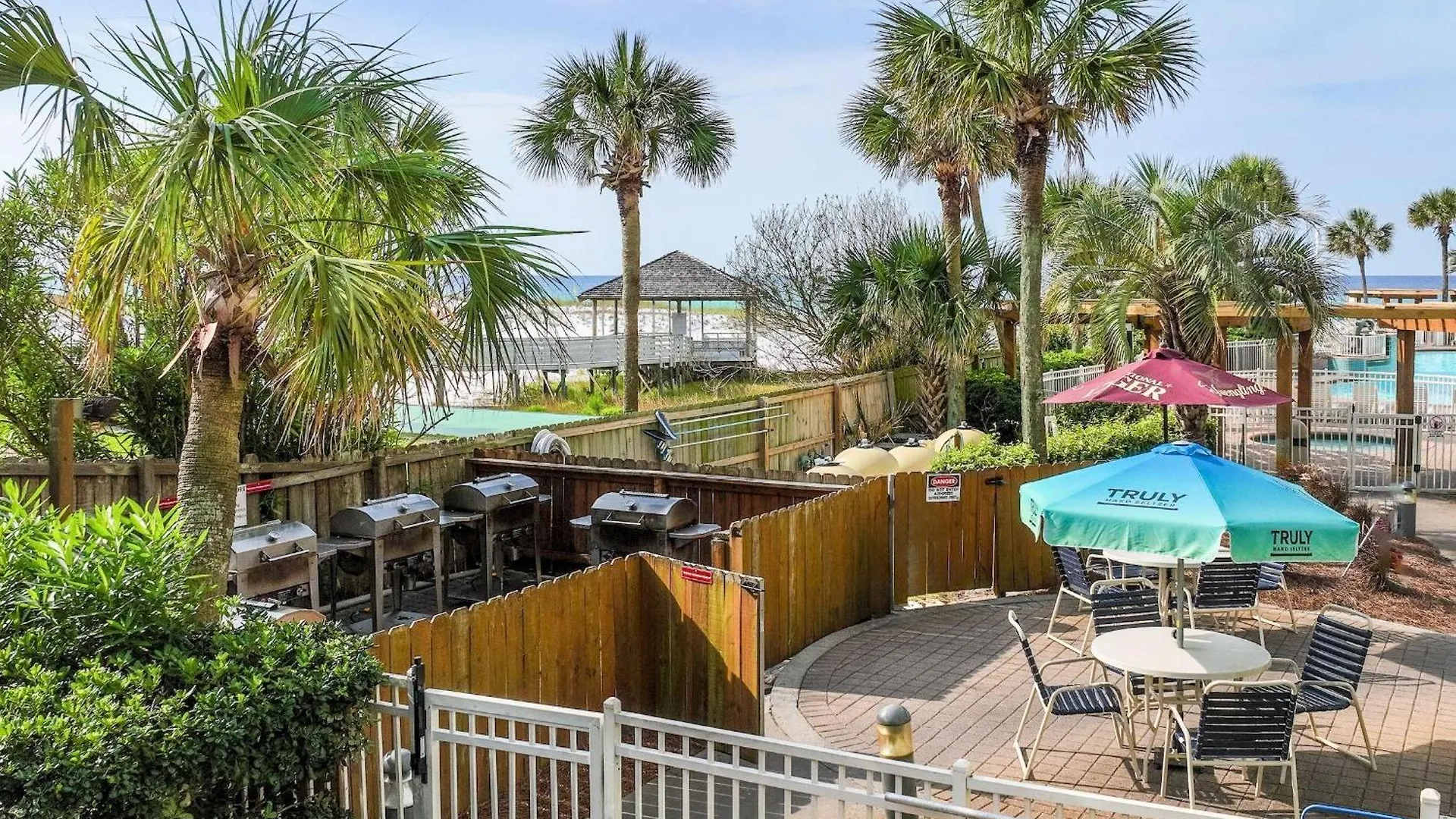Semesterbostad Pelican Beach Resort 405 Destin